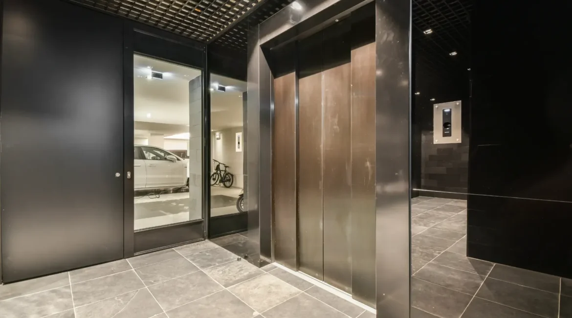 elevator